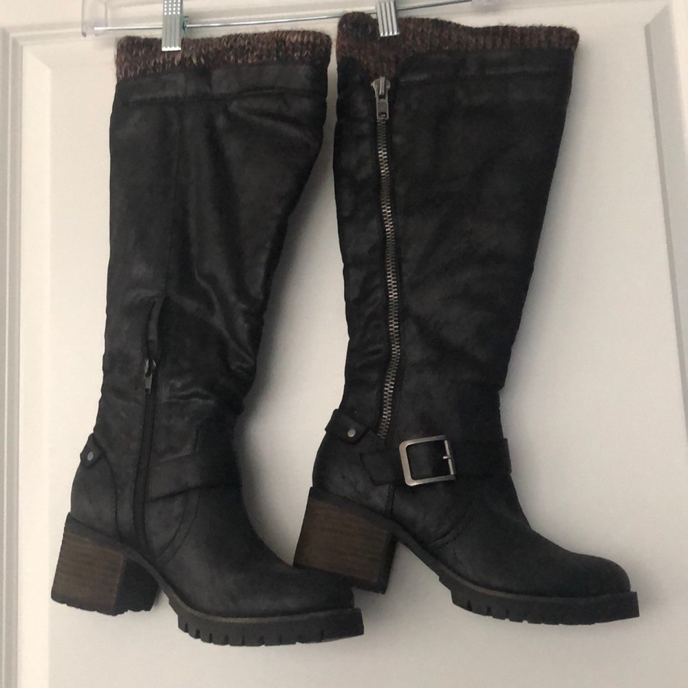 Never worn boots